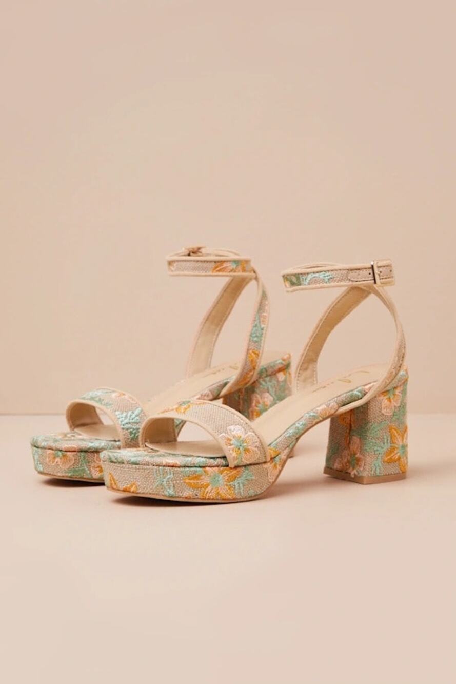 NWOT Lulus Elodina Multi Floral Raffia Platform High Heel Sandals Size 6